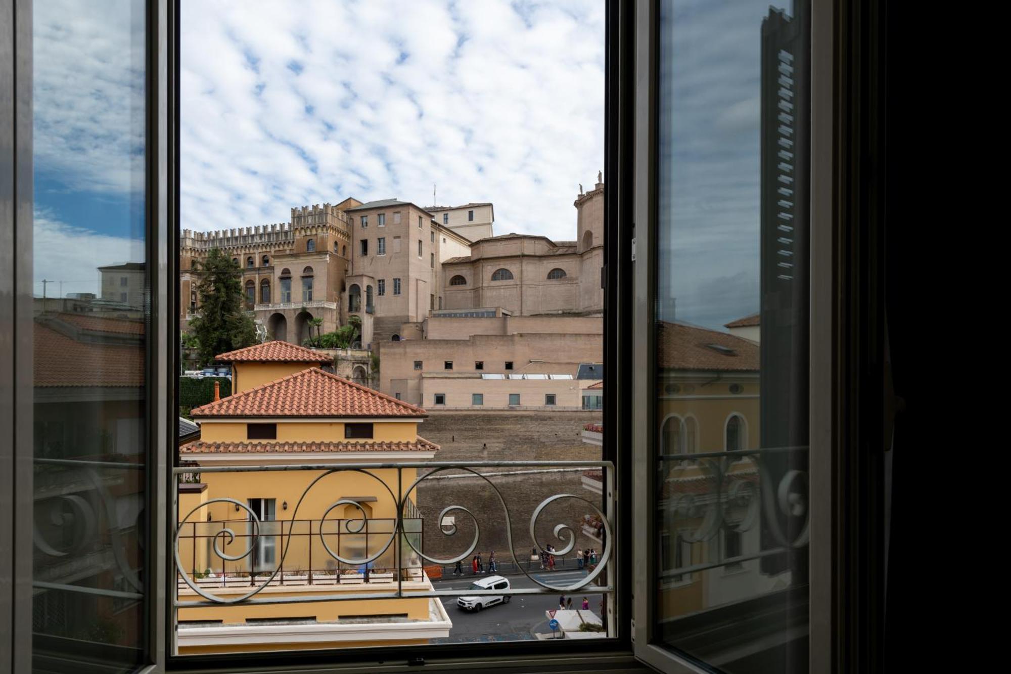 Sistine Chapel View Rooms Check-In From 3 Pm To 10 Pm Buitenkant foto